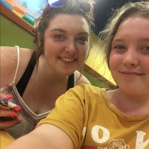 Meet your Posher, Joanna